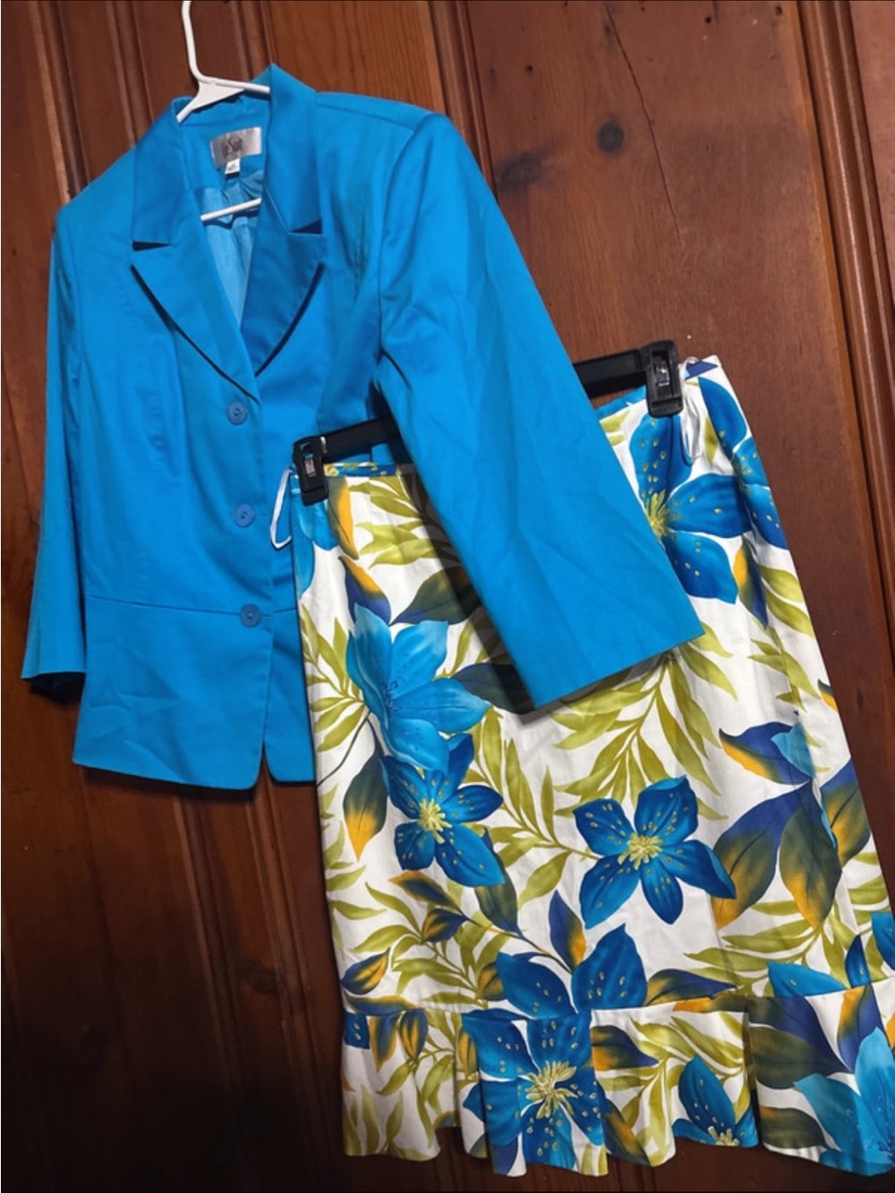 Kasper Blue Floral A-Line Skirt with Turquoise and Green Accents
